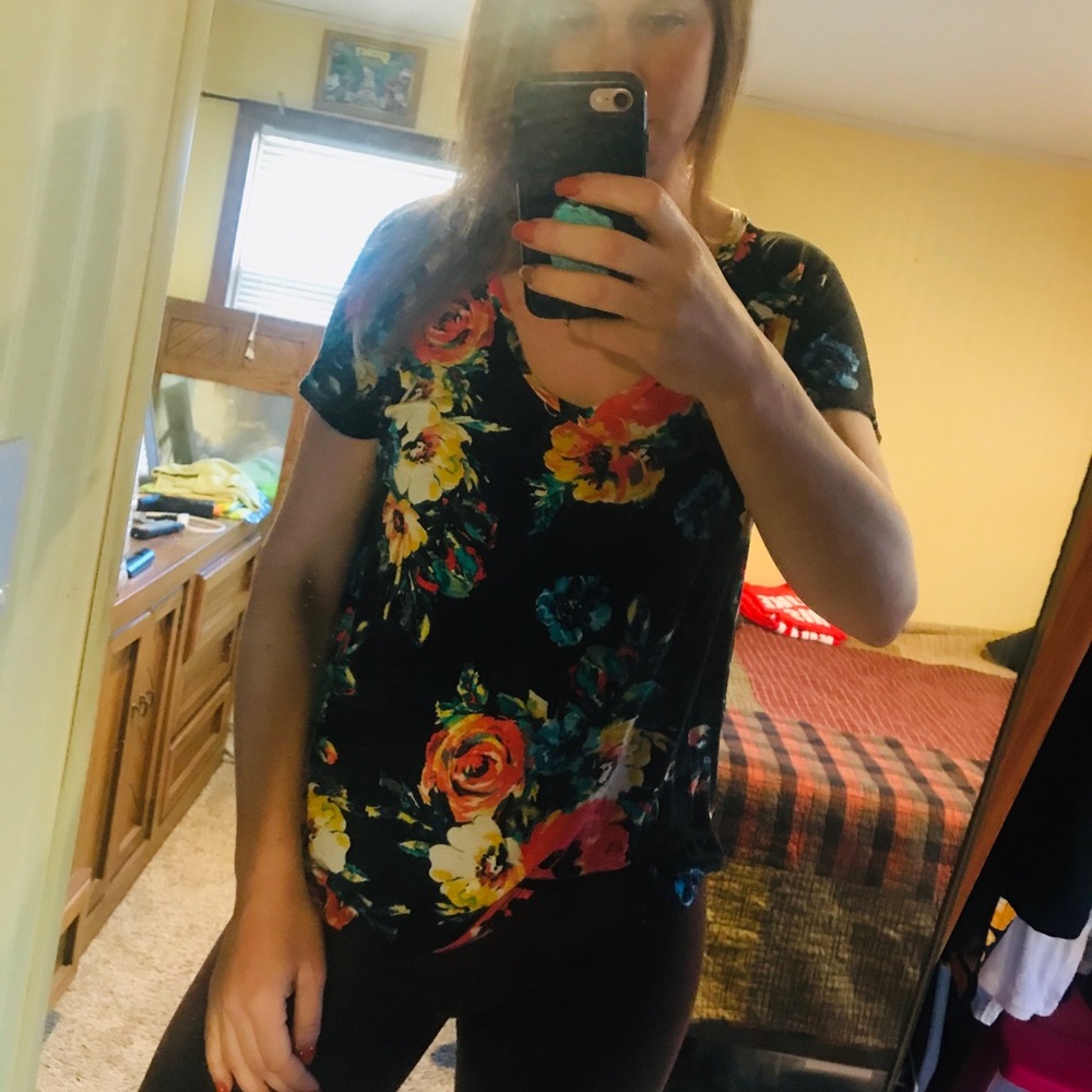 Oversized floral tee